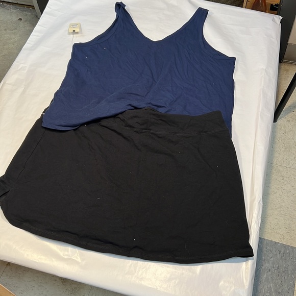 Woman sets 2X  buy one set 🔴get one set free✅ - Picture 3 of 4